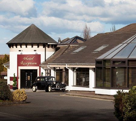 Lodge Hotel Coleraine Exterior foto